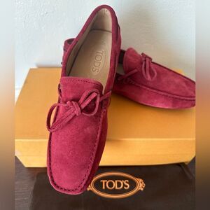 TOD'S Men's laccetto Suede slip-on Loafers size US 5 1/2, EU38 new in box
